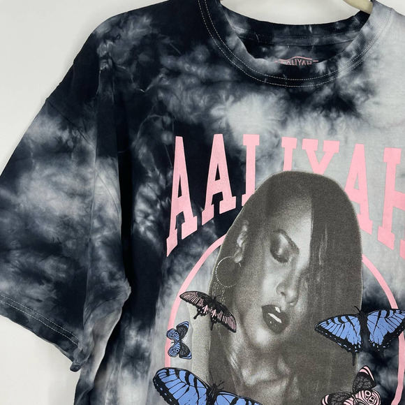 Aaliyah Princess Of R&B One In A Million Portrait Tie Dye T-Shirt Size 1X NWOT - Picture 5 of 12